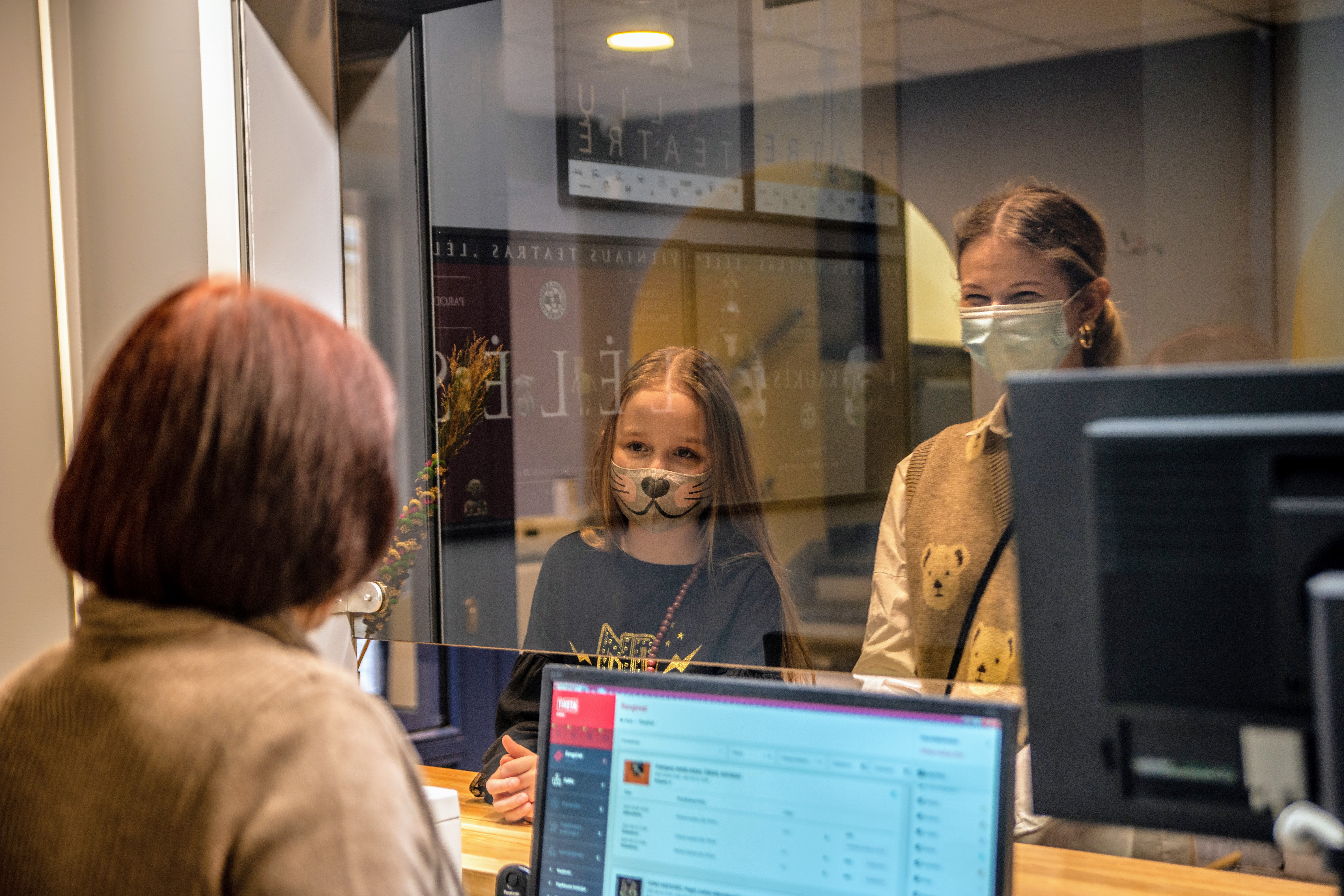 © J. Juknelė